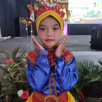 FADHILLA SOFIA HANUM